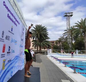 Record de Canarias 100 metros espalda de Gerald Belamendia